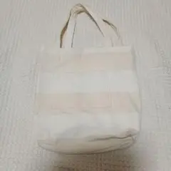 Item thumbnail for item 4052cedb-999c-486d-87bf-83ab8cb9c629