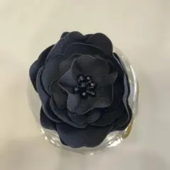 コサージュ　ブラック