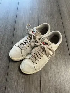 Item thumbnail for item ada64b6e-f631-450e-b503-9414313236e2