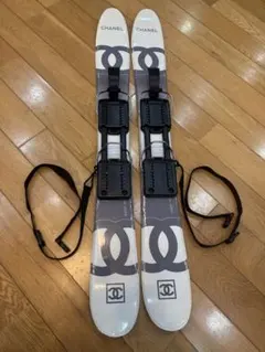 2026年最新】CHANEL ウィンタースポーツの人気アイテム - メルカリ