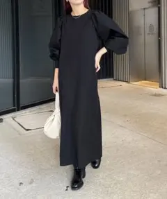 カプリシュレマージュ　パフIラインワンピース