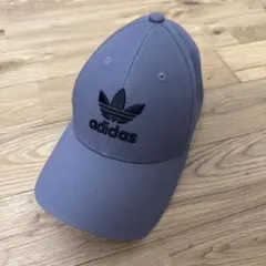 adidas アディダス キャップ 帽子 グレー