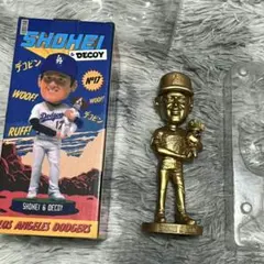 ボブルヘッド 大谷翔平トロフィー & チケット台座付&カード2枚おまけ ボブルヘッド 大谷翔平トロフィー & チケット台座付 世界限定7,000個
