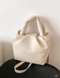 クリームホワイト ハンドバッグ 合成皮革