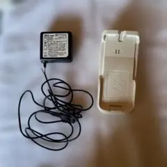 au KYF41PUA 充電器 - メルカリ
