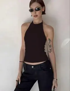 SHEIN ホルターネック タンクトップ ブラウンのサムネイル
