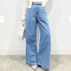 GU ジーユー　ライトデニムベルテッドワイドパンツ　ブルー　L レディース