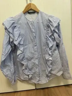 ZARA WOMAN ストライプフリル長袖シャツ