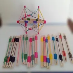 作品No.90センテグリティ- ６本の完成品、12本組立スチック付き