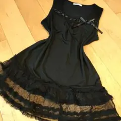 axes femme ブラックタンクトップ フリル付きのサムネイル