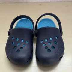 Crocs ベビーサンダル ネイビー/ブルー13cm☆C6