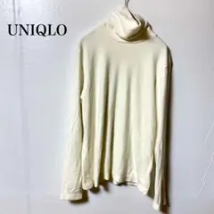 ユニクロ　ヒートテック　タートルネック 長袖カットソー　アイボリー　M ふわふわ
