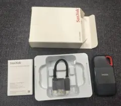 SanDisk SSD 外付け 2TB 防滴防塵のサムネイル