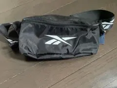 リーボックウエストポーチのサムネイル