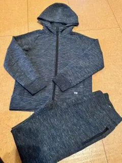 値下げ⭕️ UNIQLO kids スウェット　ジャージ　上下セット