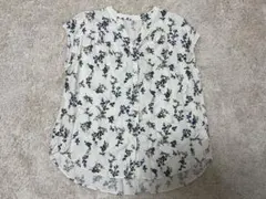 グローバルワーク　花柄　シャツ