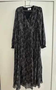 HUG U フラワープリント ロングドレス Lサイズ