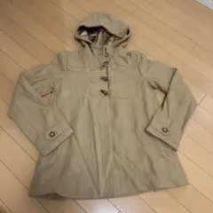 ベージュ フード付きコート