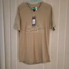 ☆新品タグ付き☆アディダス☆adidas☆ベージュ☆ロゴ☆Tシャツ