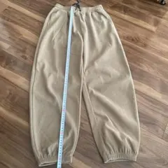 ベージュ ジョガーパンツ コーディロイ