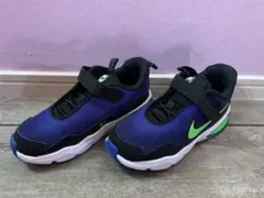 ナイキ エアマックス　キッズ　18cm 新品　スニーカー