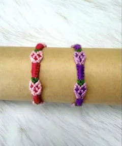 ブレスレットセット　ミサンガ　2本セット　ハンドメイド（いちご&ぶどう）