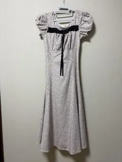 An MILLE バストギャザーリボンワンピース ドットアイボリー - メルカリ