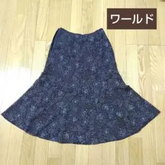 フレアスカート ダークブラウン 花柄 ワールドのサムネイル