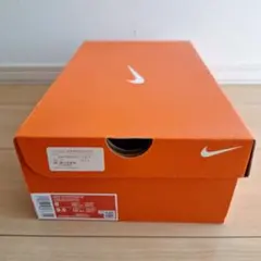NIKE STREETGATO 8