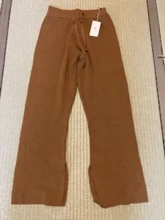 リブ編みブラウンパンツ フリーサイズ