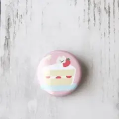 シマエナガ❁⃘*.゜レジンクリームケース イチゴ - メルカリ