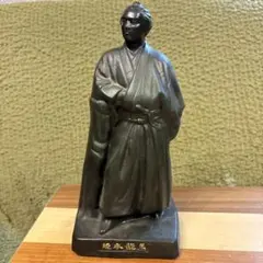 Item thumbnail for item 1039a78e-be5d-49d1-8641-fe1cda16fef4