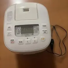 IRIS OHYAMA RC-ME30 炊飯器 ホワイトのサムネイル