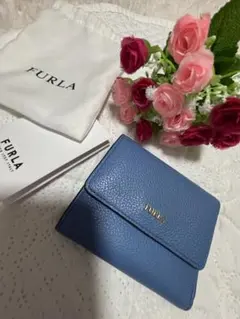【美品】FURLA フルラ 二つ折り財布 ブルーミニ財布のサムネイル