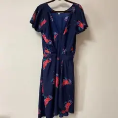 花柄ワンピース　ワンピース