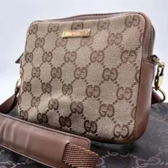 極美品✨ グッチ ミニ ショルダーバッグ 斜め掛け ロゴプレート GGキャンバス