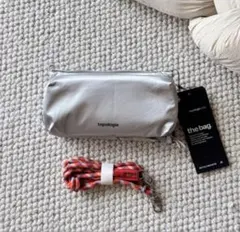 topologie トポロジー ボトルサコッシュ　銀　シルバー　ボディバッグ