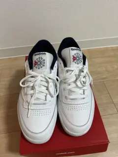 Reebok クラブシー85 ホワイト/ネイビー