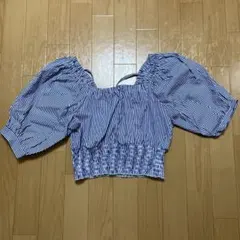 ストライプ柄トップス