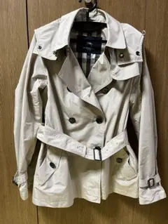 バーバリー　BURBERRY　美品　トレンチコート　フード付き　ベージュ　38