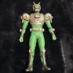 【2002.02.03】 仮面ライダー龍騎 ゾルダ ソフビフィギュア