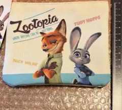 ディズニー　ズートピア　フラットポーチ