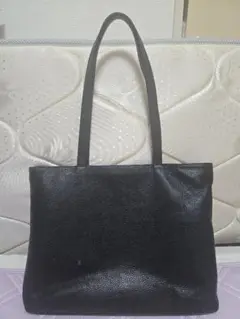 HushTug　レザートートバッグ　ブラック