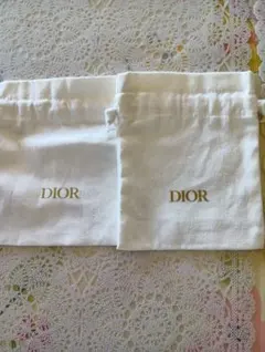 Dior ホワイト 巾着ポーチ2個セット