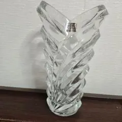 葉の形状 ガラス製花瓶 中型