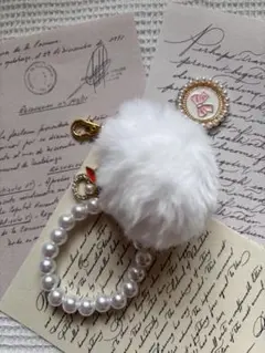 白うさぎのお茶会キーホルダー