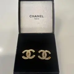 CHANEL ココマーク ラインストーン イヤリング　ヴィンテージのサムネイル