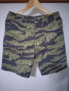 TENDERLOIN BAMBOO SHORTSのサムネイル