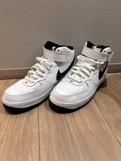 Nike Air Force 1 ホワイト×ブラック ハイカット