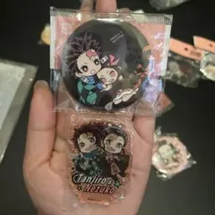 鬼滅の刃 缶バッジ アクリルスタンド 竈門炭治郎 竈門禰豆子